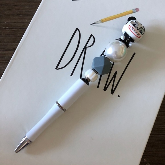 Disney Doorables: Nightmare Before Christmas: Vampire Teddy handmade beaded pen - Picture 2 of 3